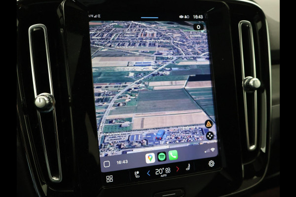 Volvo C40 RECHARGE TWIN ULTIMATE 78 kWh 408 PK SAGE GREEN + ELEK. TREKHAAK | 20 INCH | PANORAMA | PILOT ASSIST | ACC | HK