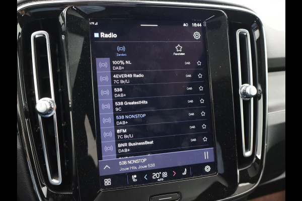 Volvo C40 RECHARGE TWIN ULTIMATE 78 kWh 408 PK SAGE GREEN + ELEK. TREKHAAK | 20 INCH | PANORAMA | PILOT ASSIST | ACC | HK