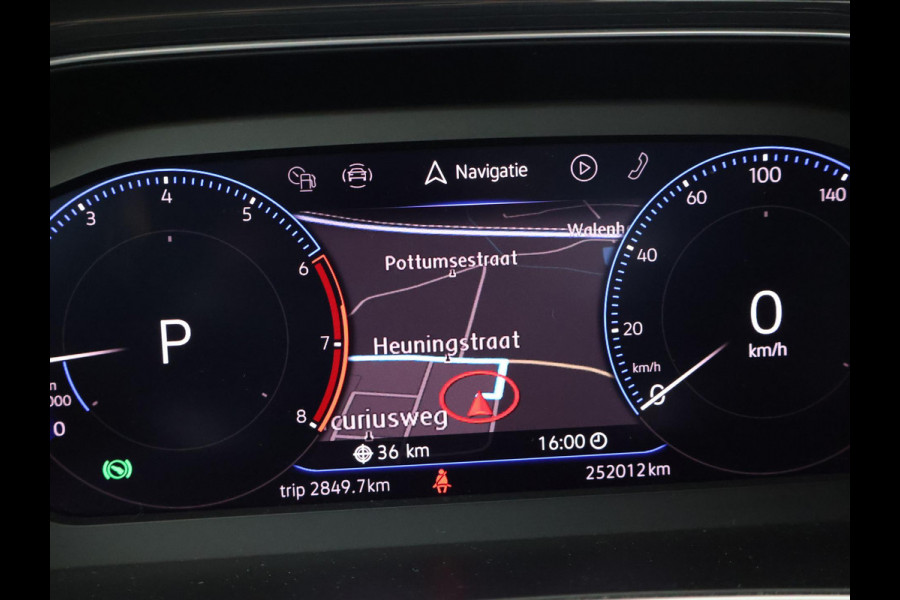 Volkswagen T-Roc 1.5 TSI 150 PK DSG SPORT BTW + TREKHAAK | VIRTUAL COCKPIT | CAMERA | ADAPTIVE CRUISE | CARPLAY