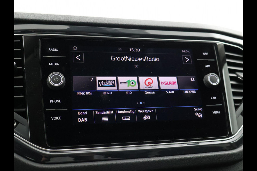 Volkswagen T-Roc 1.5 TSI 150 PK DSG SPORT BTW + TREKHAAK | VIRTUAL COCKPIT | CAMERA | ADAPTIVE CRUISE | CARPLAY