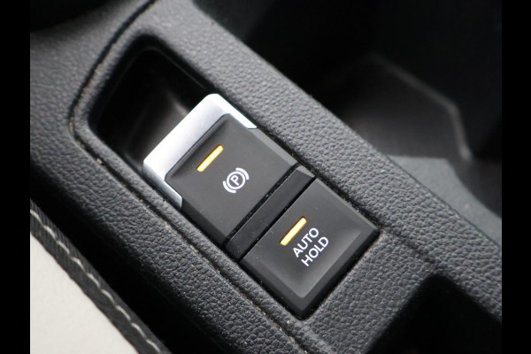 Volkswagen T-Roc 1.5 TSI 150 PK DSG SPORT BTW + TREKHAAK | VIRTUAL COCKPIT | CAMERA | ADAPTIVE CRUISE | CARPLAY