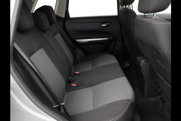 Suzuki Vitara 1.0 BOOSTERJET SELECT TWO-TONE + CAMERA | APPLE CARPLAY | DAB | STOELVERWARMING