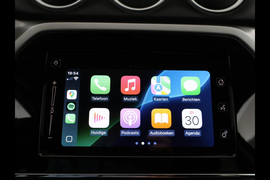 Suzuki Vitara 1.0 BOOSTERJET SELECT TWO-TONE + CAMERA | APPLE CARPLAY | DAB | STOELVERWARMING