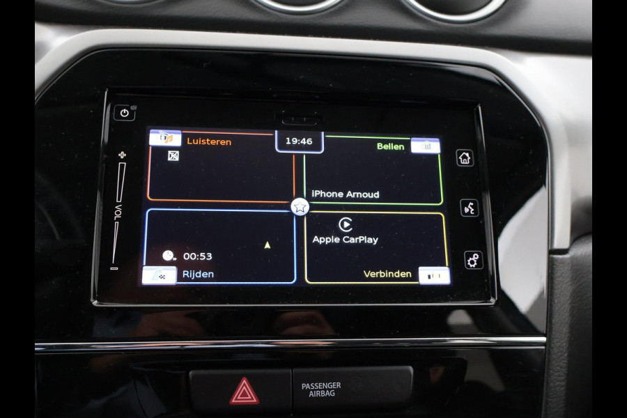 Suzuki Vitara 1.0 BOOSTERJET SELECT TWO-TONE + CAMERA | APPLE CARPLAY | DAB | STOELVERWARMING