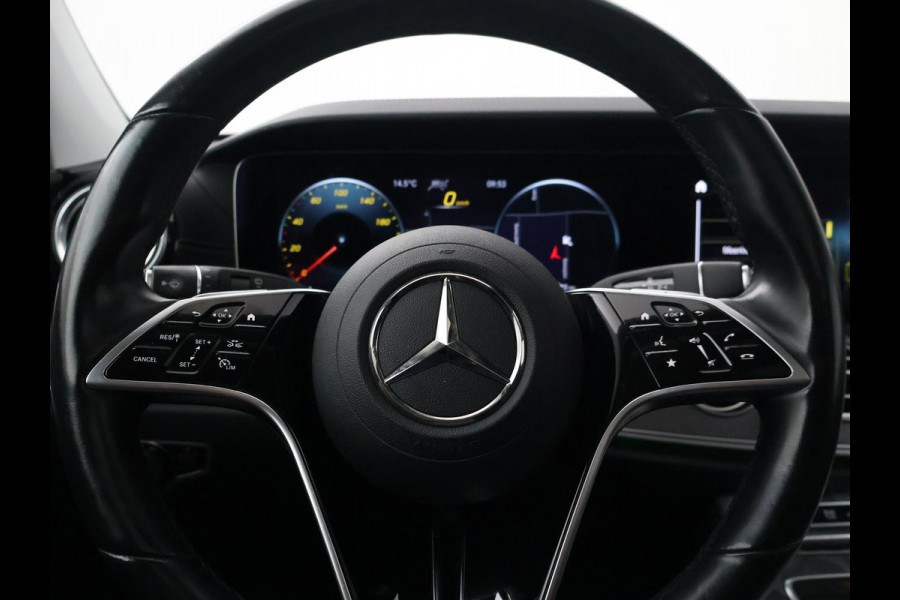 Mercedes-Benz E-Klasse Estate 300 e 320 PK AMG LINE + BURMESTER | AFN. TREKHAAK | 19 INCH AMG | SCHUIFDAK | STANDKACHEL | DISTRONIC+