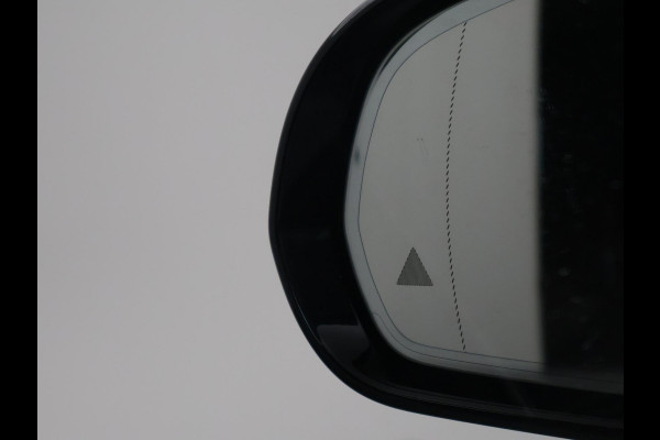 Mercedes-Benz E-Klasse Estate 300 e 320 PK AMG LINE + BURMESTER | AFN. TREKHAAK | 19 INCH AMG | SCHUIFDAK | STANDKACHEL | DISTRONIC+