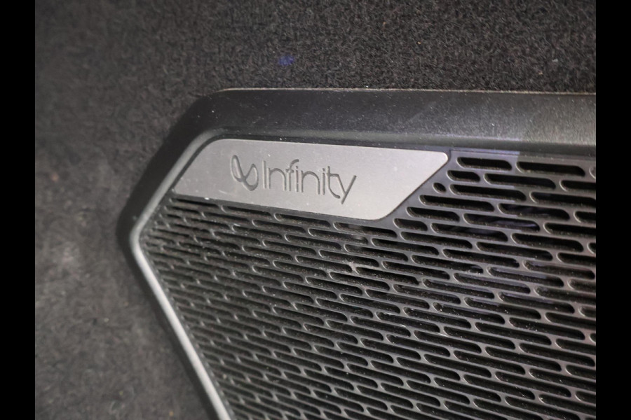 Lynk & Co 01 1.5 261 PK HYBRID AUT. + TREKHAAK 1800 KG | PREMIUM AUDIO | OPEN DAK | ADAPTIVE CRUISE | 20 INCH LMV