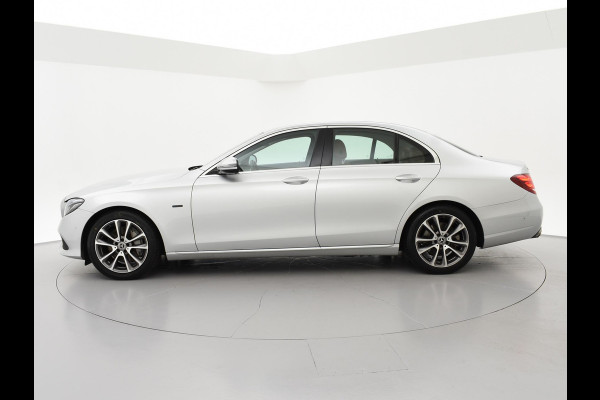 Mercedes-Benz E-Klasse 350e PLUG-IN HYBRID + HEAD-UP | DISTRONIC+ | SFEERVERLICHTING | LUCHTVERING
