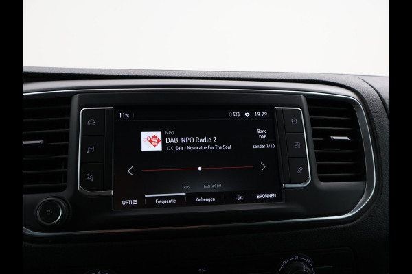 Opel Vivaro 2.0 CDTI 150 PK L2H1 INNOVATION + TREEPLANKEN | LMV | APPLE CARPLAY | CAMERA | TREKHAAK