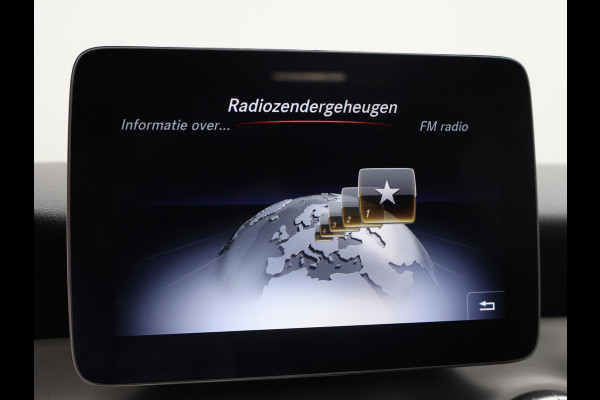 Mercedes-Benz CLA-Klasse Shooting Brake 180 AMG NIGHT + PANORAMA SCHUIFDAK | APPLE CARPLAY | CAMERA | STOELVERW. |