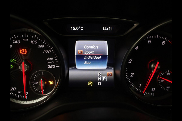 Mercedes-Benz CLA-Klasse Shooting Brake 180 AMG NIGHT + PANORAMA SCHUIFDAK | APPLE CARPLAY | CAMERA | STOELVERW. |