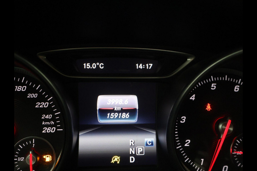 Mercedes-Benz CLA-Klasse Shooting Brake 180 AMG NIGHT + PANORAMA SCHUIFDAK | APPLE CARPLAY | CAMERA | STOELVERW. |