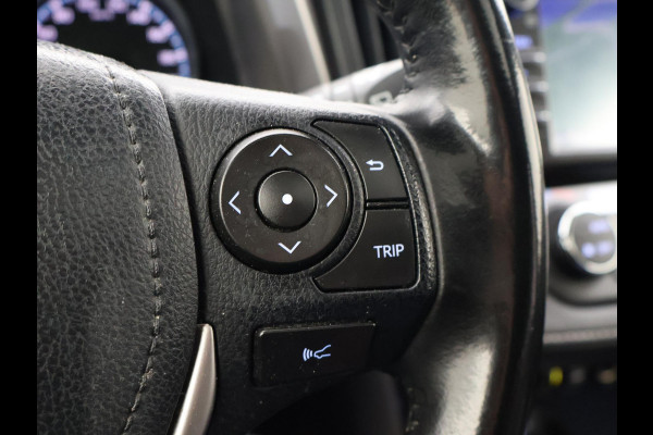 Toyota RAV4 2.5 HYBRID AUT. BLACK EDITION + SCHUIFDAK | LEDER | CAMERA | ADAPTIVE CRUISE | STOELVERW. | 18 INCH