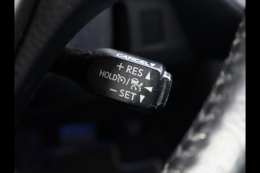 Toyota RAV4 2.5 HYBRID AUT. BLACK EDITION + SCHUIFDAK | LEDER | CAMERA | ADAPTIVE CRUISE | STOELVERW. | 18 INCH