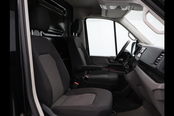 Volkswagen Crafter 35 2.0 TDI 140 PK 4MOTION 4X4 L3H2 + TREKHAAK 3000 KG / DEALER ONDERHOUDEN