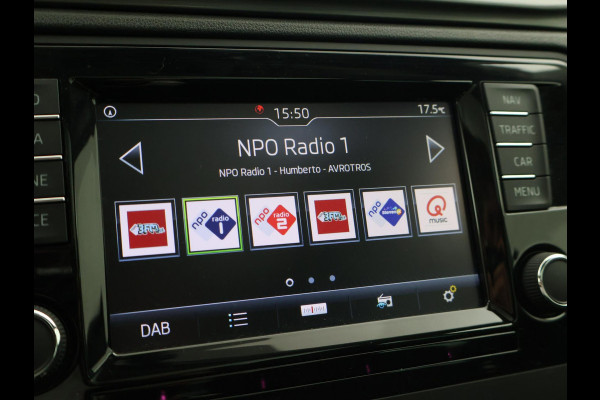 Škoda Rapid Spaceback 1.0 TSI DSG AUT CLEVER WIT PARELMOER + PANORAMADAK | STOELVERWARMING | DAB | NAVIGATIE