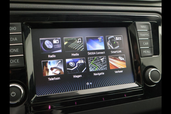 Škoda Rapid Spaceback 1.0 TSI DSG AUT CLEVER WIT PARELMOER + PANORAMADAK | STOELVERWARMING | DAB | NAVIGATIE