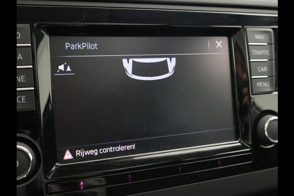 Škoda Rapid Spaceback 1.0 TSI DSG AUT CLEVER WIT PARELMOER + PANORAMADAK | STOELVERWARMING | DAB | NAVIGATIE