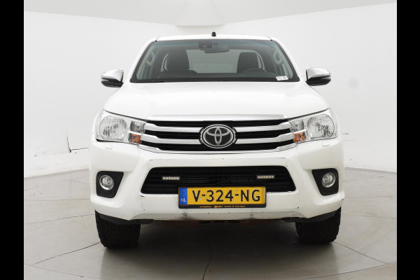 Toyota Hilux 2.4 D-4D-F 150 PK 4X4 XTRA CAB PROFESSIONAL EURO 6 + LEDER | AIRCO | CRUISE | TREKHAAK