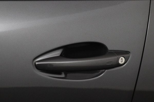 Peugeot 5008 1.2 PureTech*NAVI*CAM*HAAK*CRUISE*ECC*CARPLAY*7PER