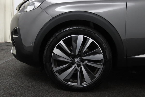 Peugeot 5008 1.2 PureTech*NAVI*CAM*HAAK*CRUISE*ECC*CARPLAY*7PER