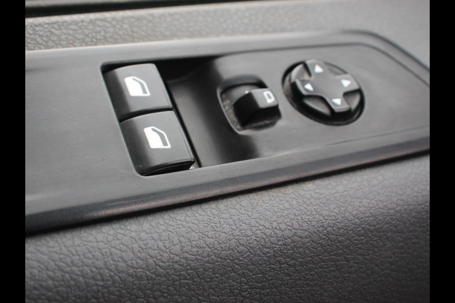 Toyota Proace Shuttle 2.0 D-4D Cool Comfort Long | 9 persoons | Airco | Cruise Control | Bluetooth |
