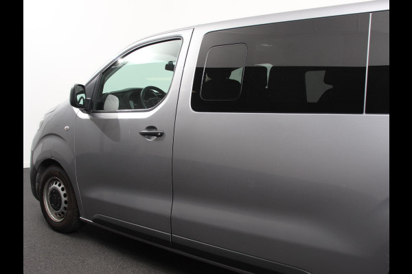 Toyota Proace Shuttle 2.0 D-4D Cool Comfort Long | 9 persoons | Airco | Cruise Control | Bluetooth |