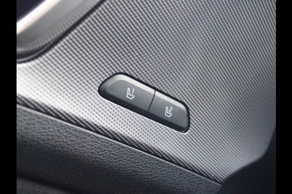 Kia Sportage 1.6 T-GDi Hybrid GT-PlusLine | Stoel-/stuurverwarming | Navi | Schuif-/kanteldak | Carplay | 360 camera
