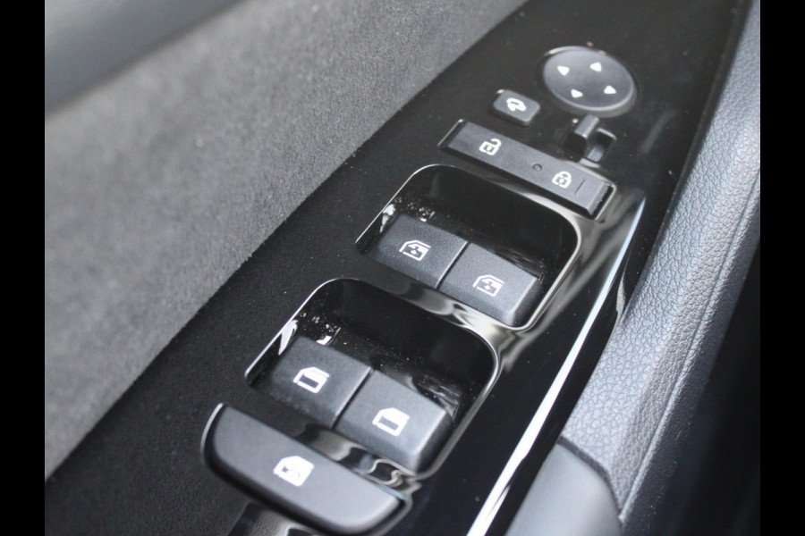Kia Sportage 1.6 T-GDi Hybrid GT-PlusLine | Stoel-/stuurverwarming | Navi | Schuif-/kanteldak | Carplay | 360 camera