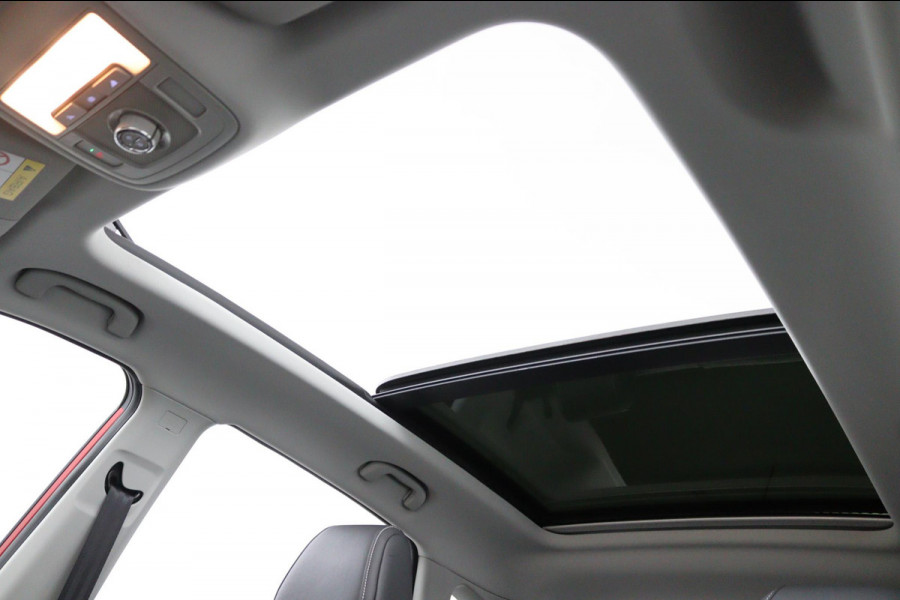 MG Mg Zs EV Luxury 45 kWh*PANO*ECC*CAMERA*ACC*CARP