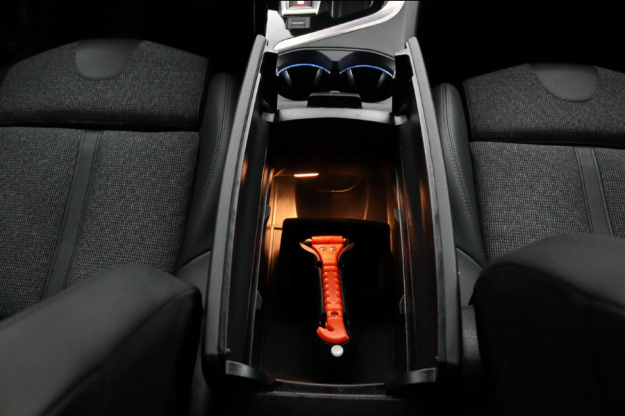 Peugeot 5008 1.2 PureTech*NAVI*CAM*HAAK*CRUISE*ECC*CARPLAY*7PER