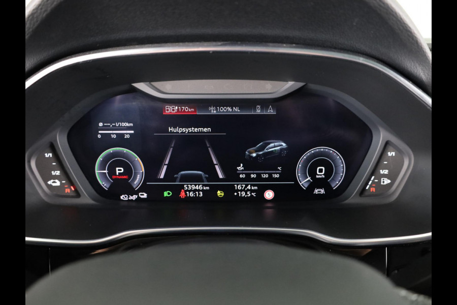 Audi Q3 45 TFSI e S edition 245pk | Panoramadak | Trekhaak wegklapbaar | Stoelverwarming | 20 inch Lichtmetalen velgen