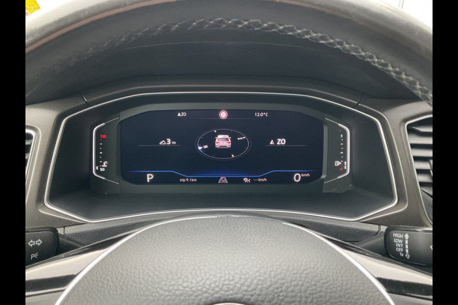 Volkswagen T-Roc 1.5 TSI Style Aut7 Virtual Cock Carplay Pano.dak Adap.Cr Trekhaak