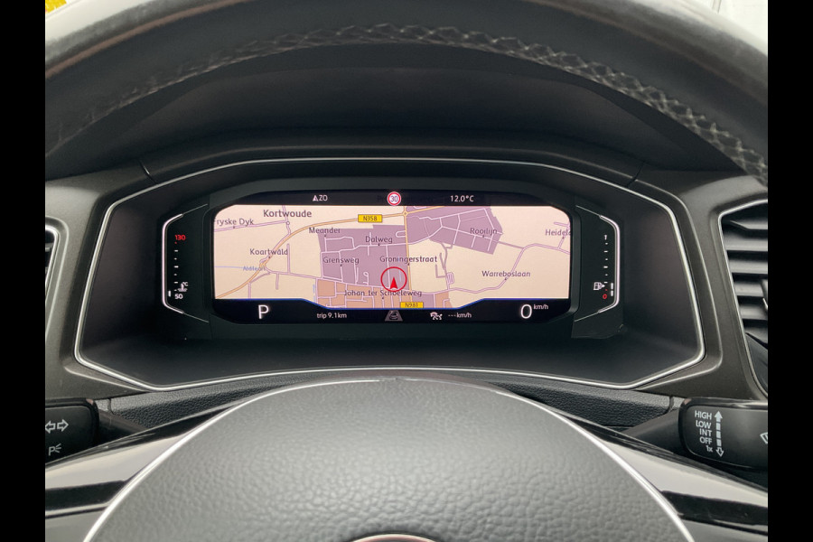 Volkswagen T-Roc 1.5 TSI Style Aut7 Virtual Cock Carplay Pano.dak Adap.Cr Trekhaak