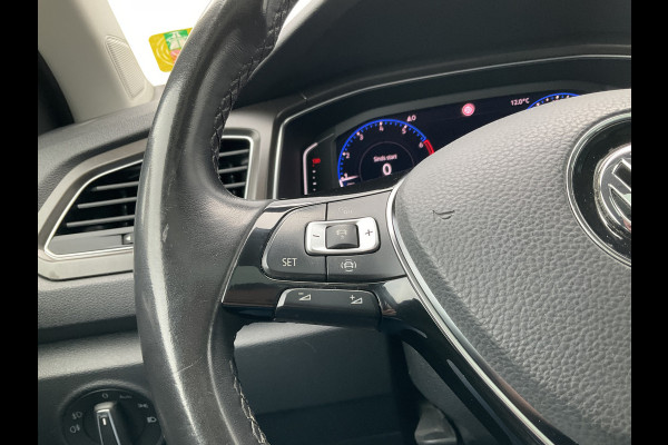 Volkswagen T-Roc 1.5 TSI Style Aut7 Virtual Cock Carplay Pano.dak Adap.Cr Trekhaak