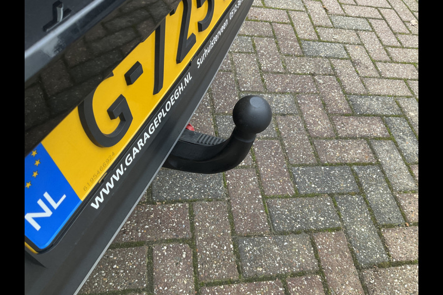 Volkswagen T-Roc 1.5 TSI Style Aut7 Virtual Cock Carplay Pano.dak Adap.Cr Trekhaak