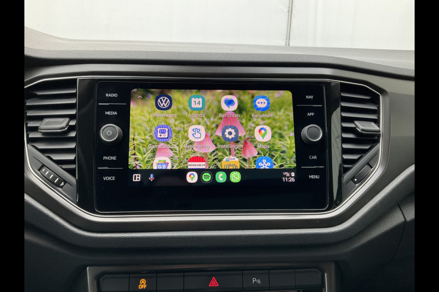 Volkswagen T-Roc 1.5 TSI Style Aut7 Virtual Cock Carplay Pano.dak Adap.Cr Trekhaak