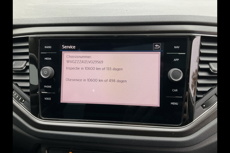 Volkswagen T-Roc 1.5 TSI Style Aut7 Virtual Cock Carplay Pano.dak Adap.Cr Trekhaak