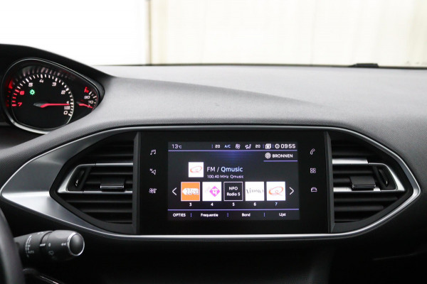 Peugeot 308 SW 1.2 PureTech*ECC*PANO*NAVI*CAM*HAAK*CRUISE*
