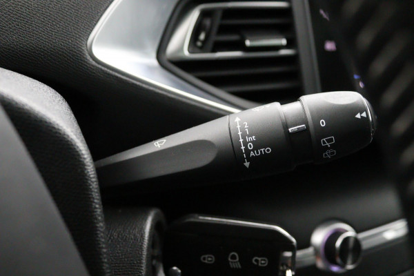 Peugeot 308 SW 1.2 PureTech*ECC*PANO*NAVI*CAM*HAAK*CRUISE*