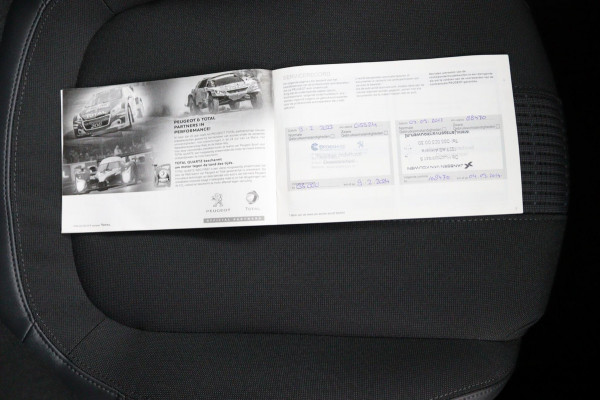 Peugeot 308 SW 1.2 PureTech*ECC*PANO*NAVI*CAM*HAAK*CRUISE*