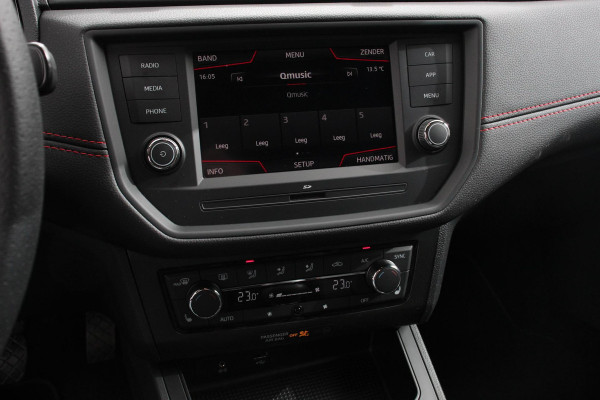 Seat Ibiza 1.0 TSI 116pk FR Navigatie Apple Carplay/Android auto Climate Control Camera Parkeer sensoren V+A Adaptive Cruise control