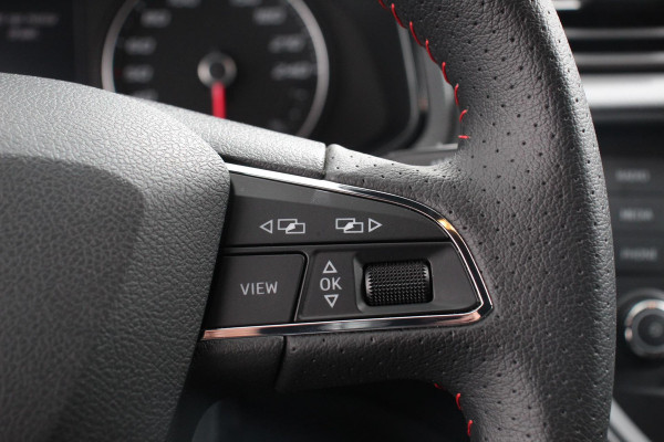 Seat Ibiza 1.0 TSI 116pk FR Navigatie Apple Carplay/Android auto Climate Control Camera Parkeer sensoren V+A Adaptive Cruise control