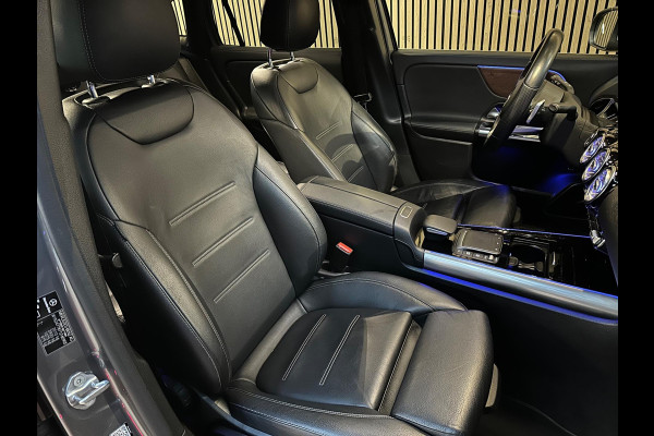 Mercedes-Benz GLA 200 Business Solution AMG - Pano - Ambient light