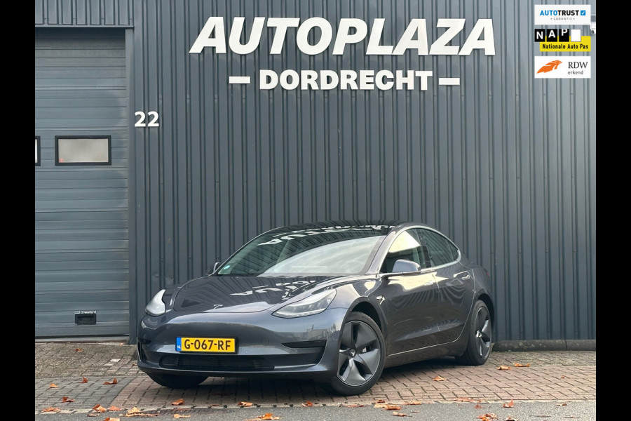 Tesla Model 3 Standard RWD Plus 60 kWh SOH 87.5% / Trekhaak