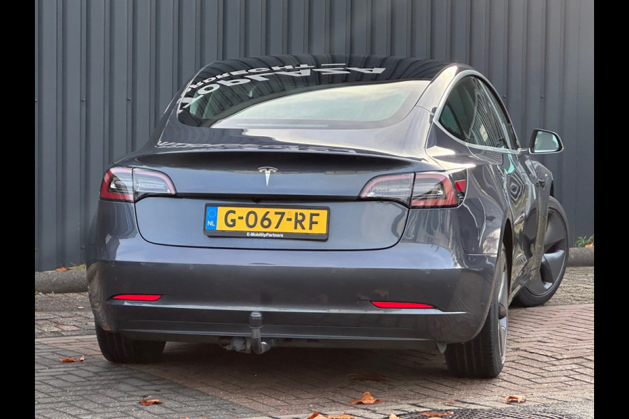 Tesla Model 3 Standard RWD Plus 60 kWh SOH 87.5% / Trekhaak