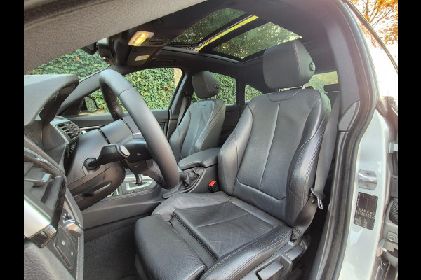 BMW 3-serie GT M Sport Panorama Apple CarPlay 19inch NAP 100% Dealer onderhouden GARANTIE 320i Corporate Lease High Executive