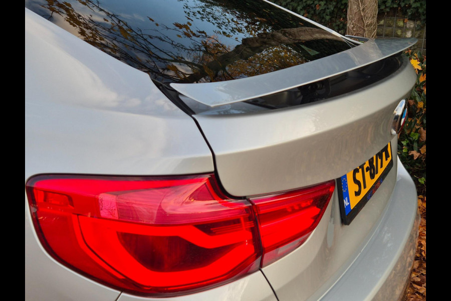 BMW 3-serie GT M Sport Panorama Apple CarPlay 19inch NAP 100% Dealer onderhouden GARANTIE 320i Corporate Lease High Executive