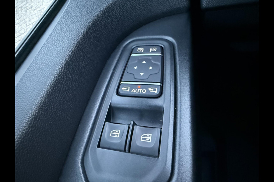 Nissan Primastar 2.0 dCi L2H1 N-Connecta |SCI| 170pk Automaat | MARGE! | BTW VRIJ | Dubbele Cabine | Trekhaak |  Achteruitrijcamera | Navigatie | Cruise Control | Prijs incl BTW en BPM