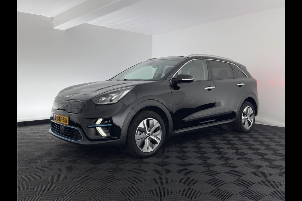 Kia e-Niro DynamicPlusLine 64 kWh [ 3-Fase ] {SOH-96%} (INCL-BTW) Aut.*PANO | LEATHER-FABRIC | FULL-LED | NAVI-FULLMAP | DAB+ | ADAPTIVE-CRUISE | CAMERA | HEATED-COMFORTSEATS | KEYLESS | DIGI-COCKPIT | SHIFT-PADDLES | CARPLAY | LANE-ASSIST | ...